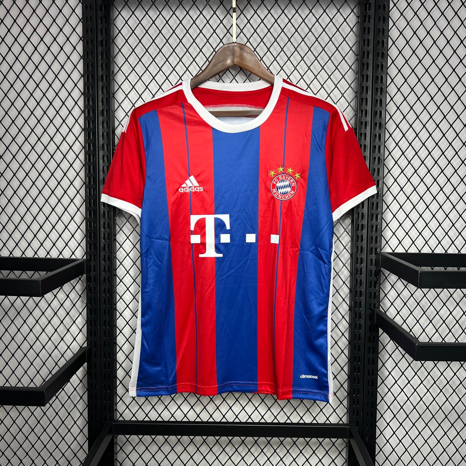 FC Bayern München Retro Home Trikot 2014-2015 FC Bayern München Retro Home Trikot 2014-2015