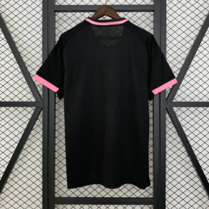 Real Madrid Rose & Schlange Sondertrikot 2025-2026 - Schwarz Rosa