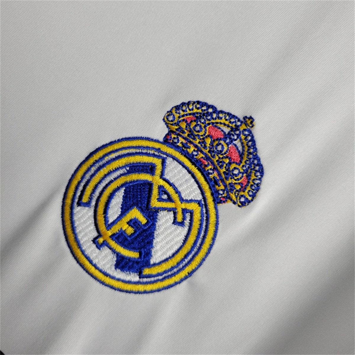 Real Madrid Arda Güler 15 Home Trikot 2025-2026 Real Madrid Arda Güler 15 Home Trikot 2025-2026