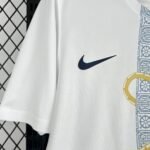 Tottenham Hotspur Schlange Sondertrikot 2025-2026