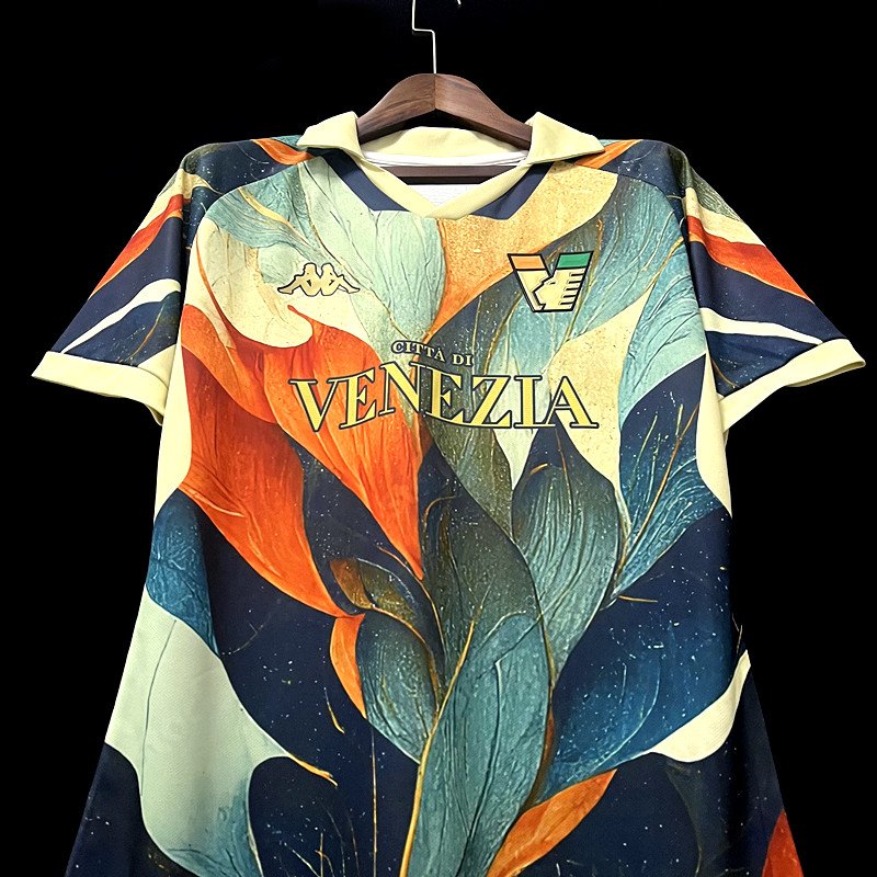 Venezia FC Gedenkausgabe Trikot 2022-2023 Venezia FC Gedenkausgabe Trikot 2022-2023
