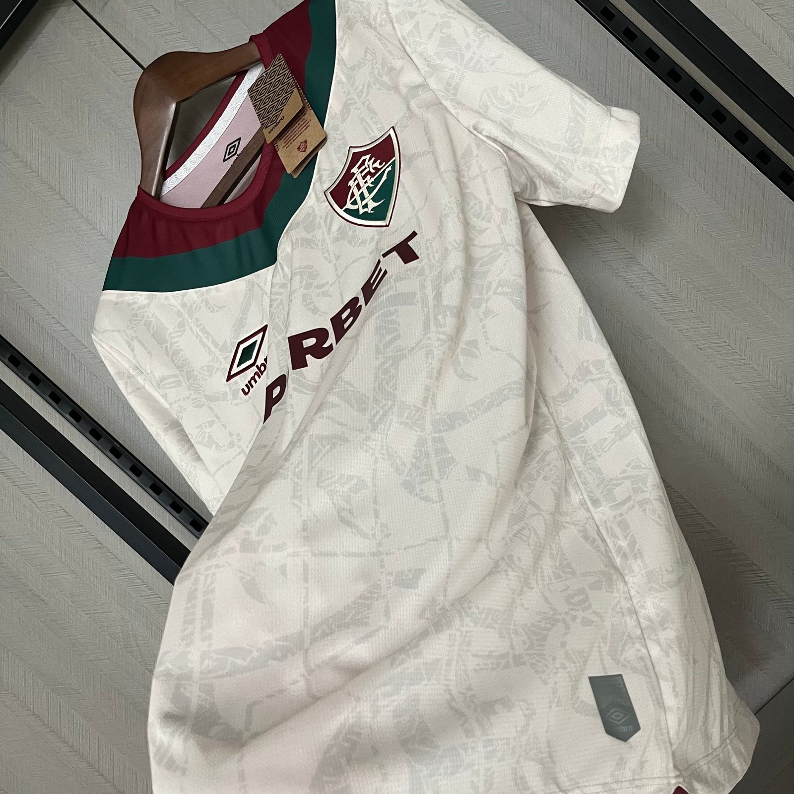 Fluminense Third Trikot 2024-2025 Fluminense Third Trikot 2024-2025