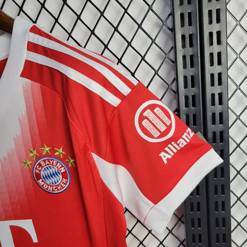 FC Bayern München Frauen Home Trikot 2025-2026 FC Bayern München Frauen Home Trikot 2025-2026