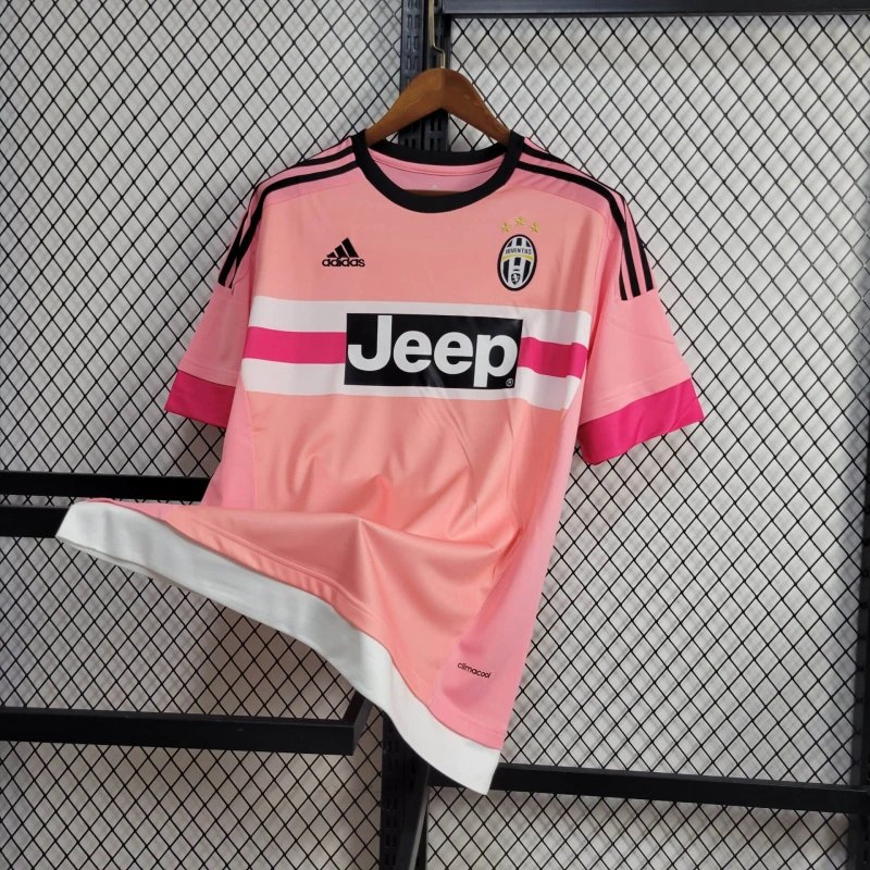 Juventus Away Retro Trikot 2015-2016 - Rosa Juventus Away Retro Trikot 2015-2016 - Rosa
