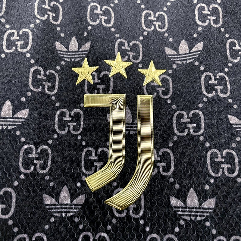 Juventus Joint Edition Sondertrikot 2022-2023 Juventus Joint Edition Sondertrikot 2022-2023
