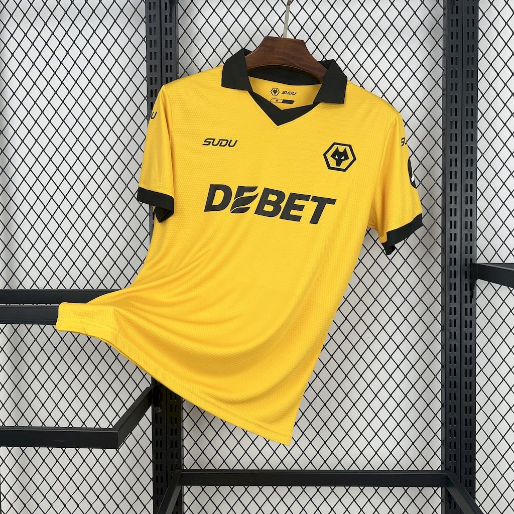 Wolves FC Home Trikot 2025-2026 Wolves FC Home Trikot 2025-2026