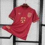 FC Bayern München 125-jähriges Jubiläum Sondertrikot 2024-2025 - Rot