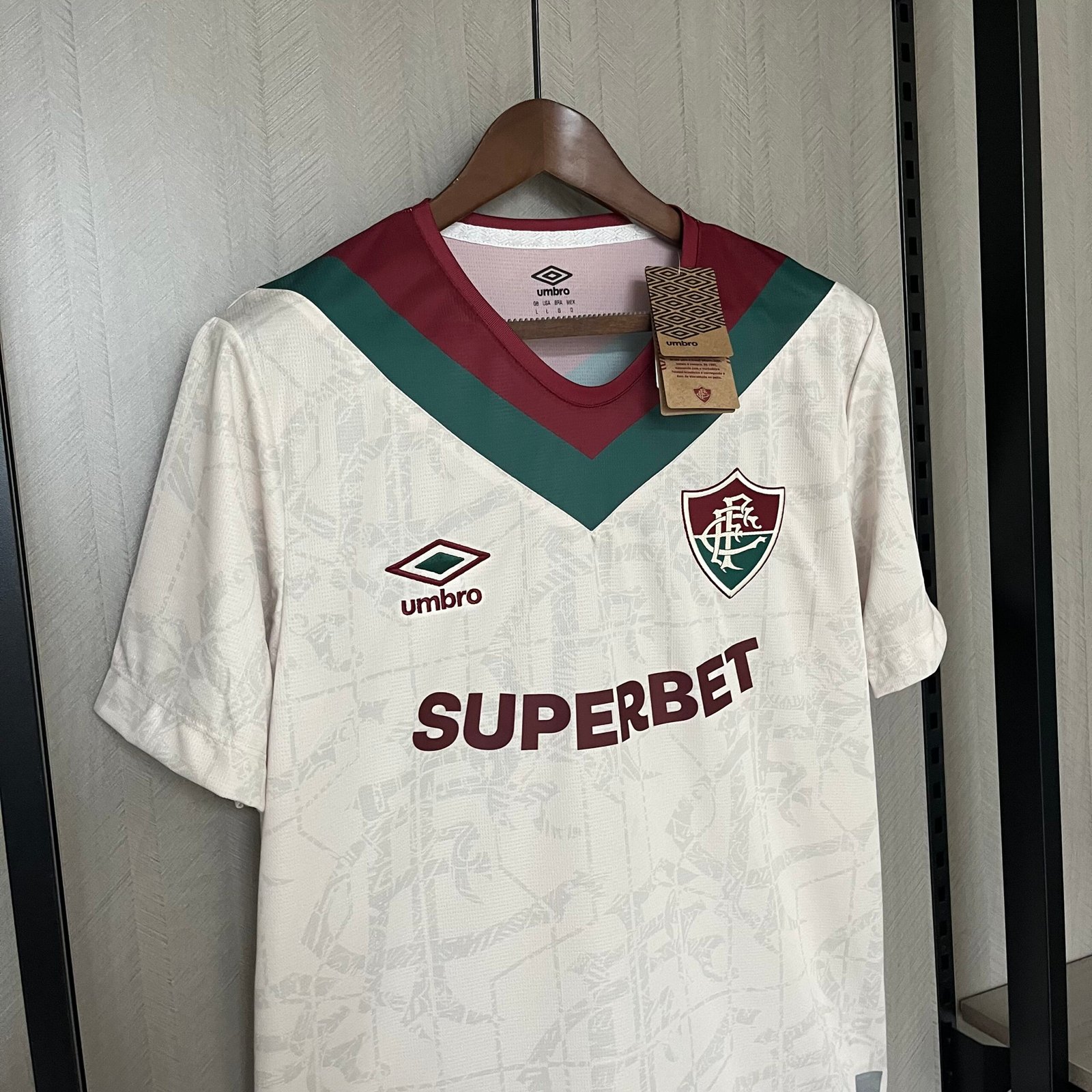 Fluminense Third Trikot 2024-2025 Fluminense Third Trikot 2024-2025