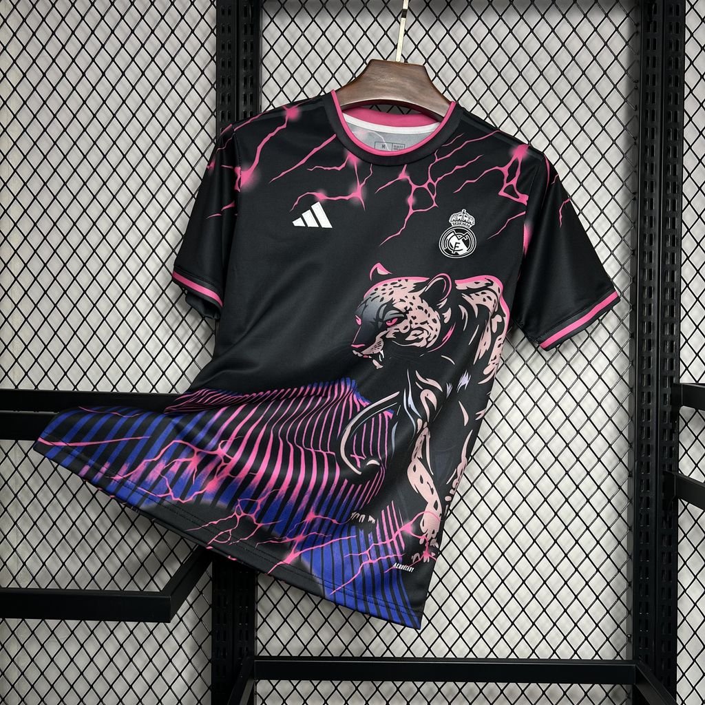 Real Madrid Löwen Sondertrikot 2024-2025 - Schwarz Rosa Real Madrid Löwen Sondertrikot 2024-2025 - Schwarz Rosa