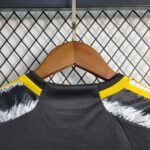 Juventus Cristiano Ronaldo 7 Heimtrikot Kinder Minikit 2023-2024