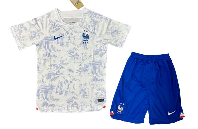 Frankreich Kylian Mbappé 10 Auswärtstrikot Kinder Minikit WM 2022