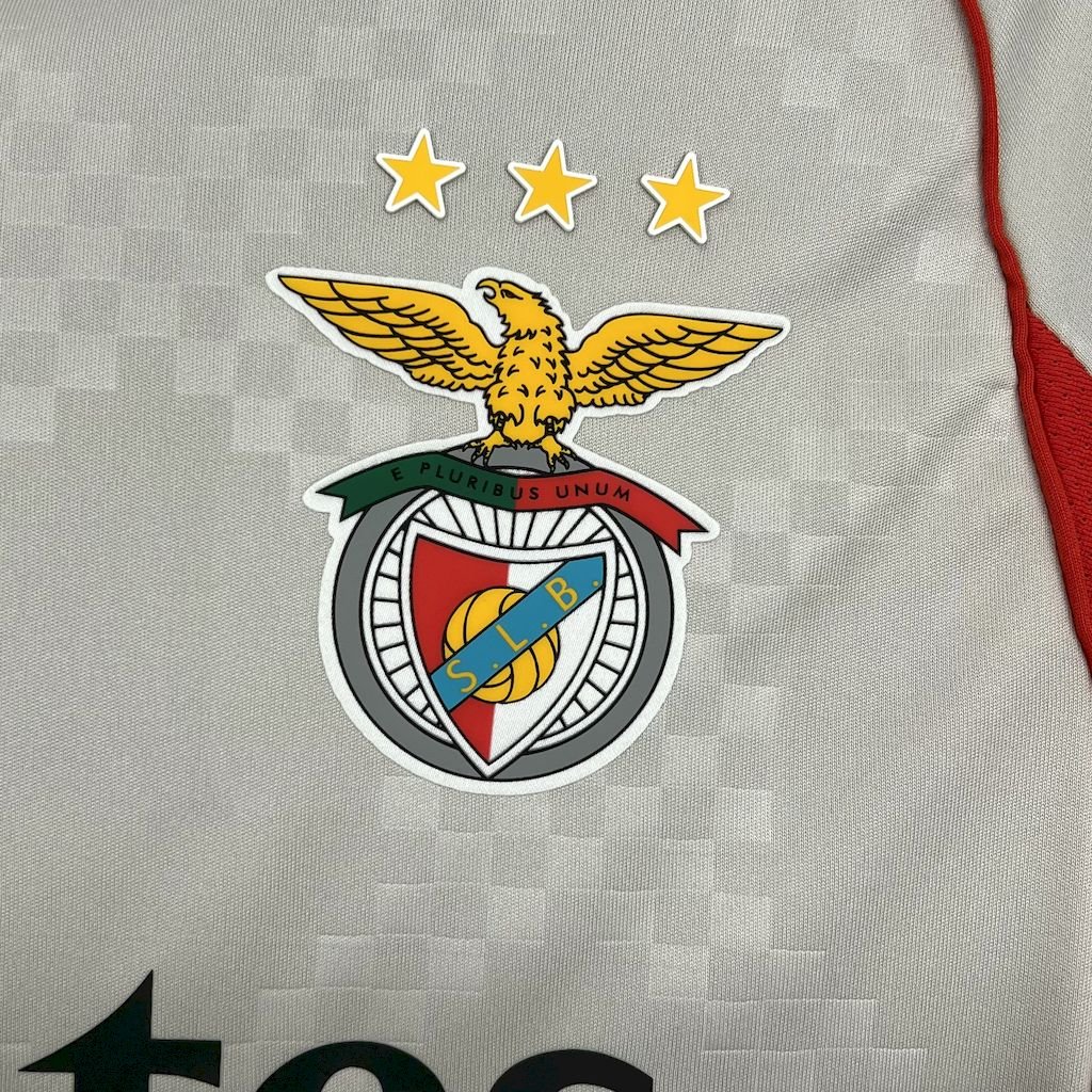 SL Benfica Away Trikot 2025-2026 - Beige SL Benfica Away Trikot 2025-2026 - Beige