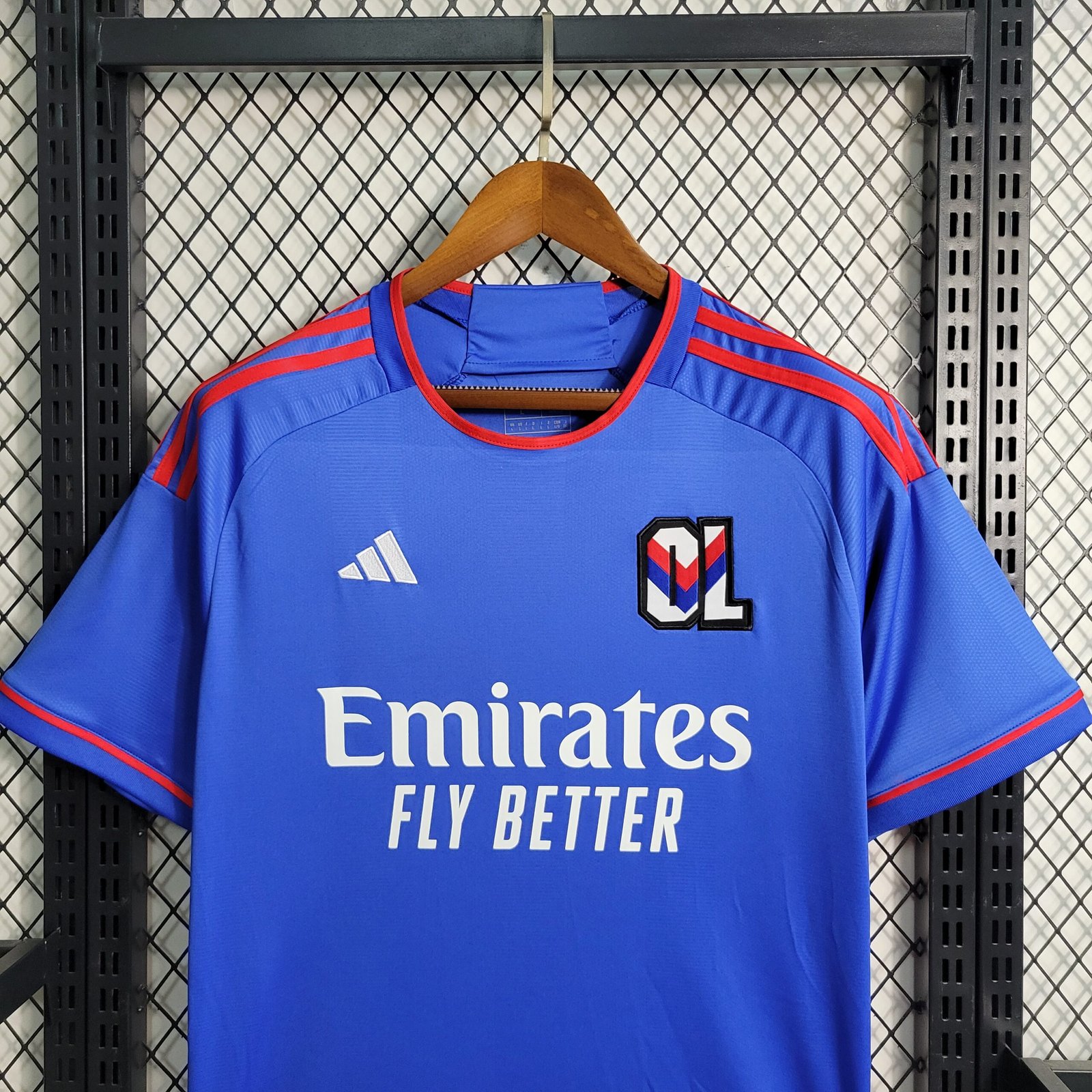 Olympique Lyonnais Away Trikot 2023-2024 - Blau Olympique Lyonnais Away Trikot 2023-2024 - Blau