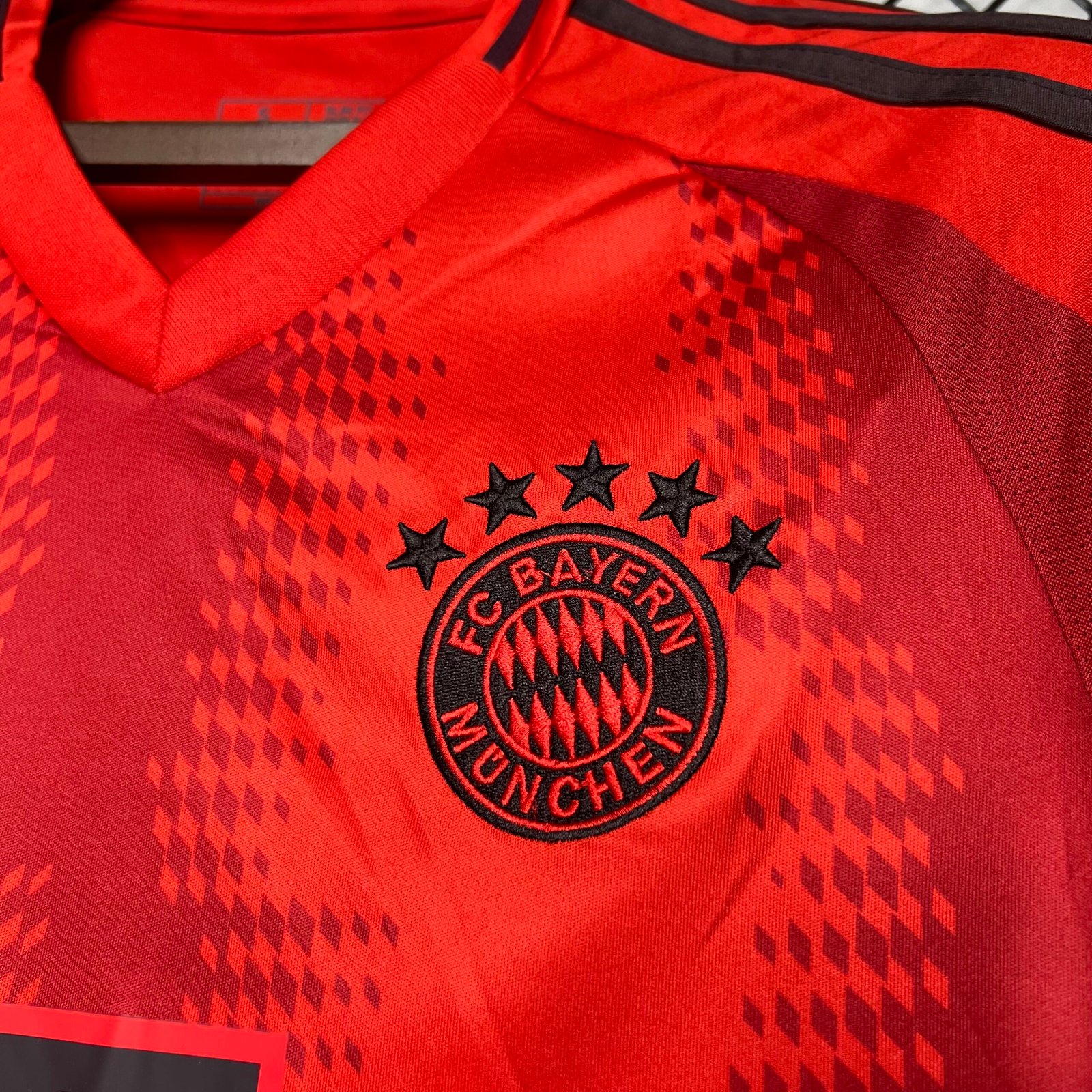 FC Bayern München Home Trikot 2024-2025 FC Bayern München Home Trikot 2024-2025
