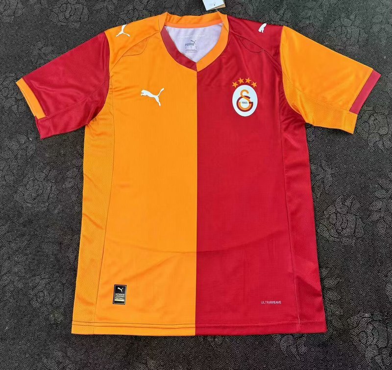 Galatasaray Home Trikot 2025-2026 Galatasaray Home Trikot 2025-2026