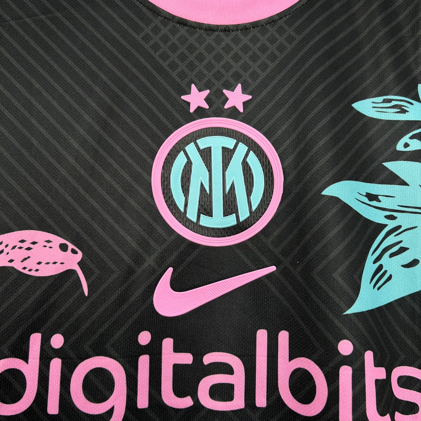 Inter Mailand Schlangenhaut Sondertrikot 2024-2025 - Schwarz Inter Mailand Schlangenhaut Sondertrikot 2024-2025 - Schwarz