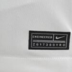 Eintracht Frankfurt Sebastian Rode 17 Trikot Heim 2022-2023