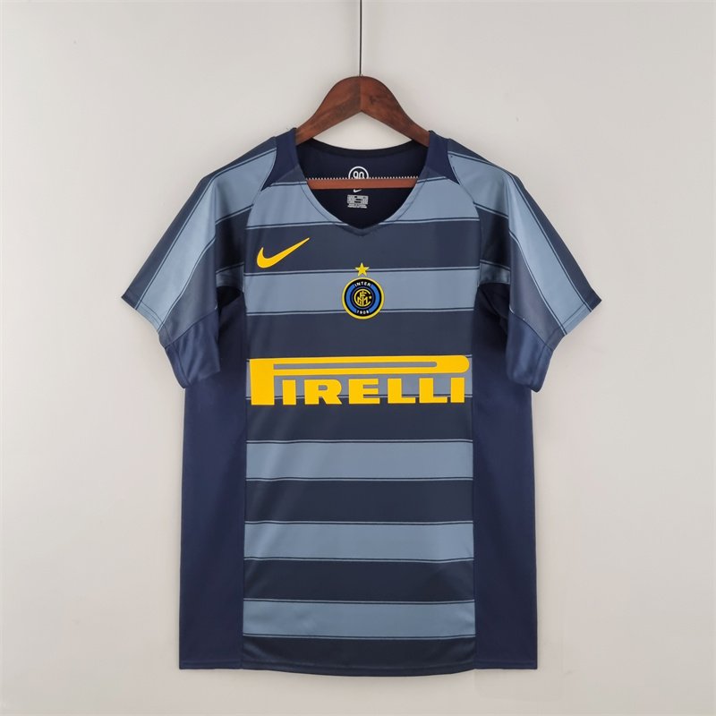 Inter Mailand Retro Away Trikot 2004-2005 Inter Mailand Retro Away Trikot 2004-2005