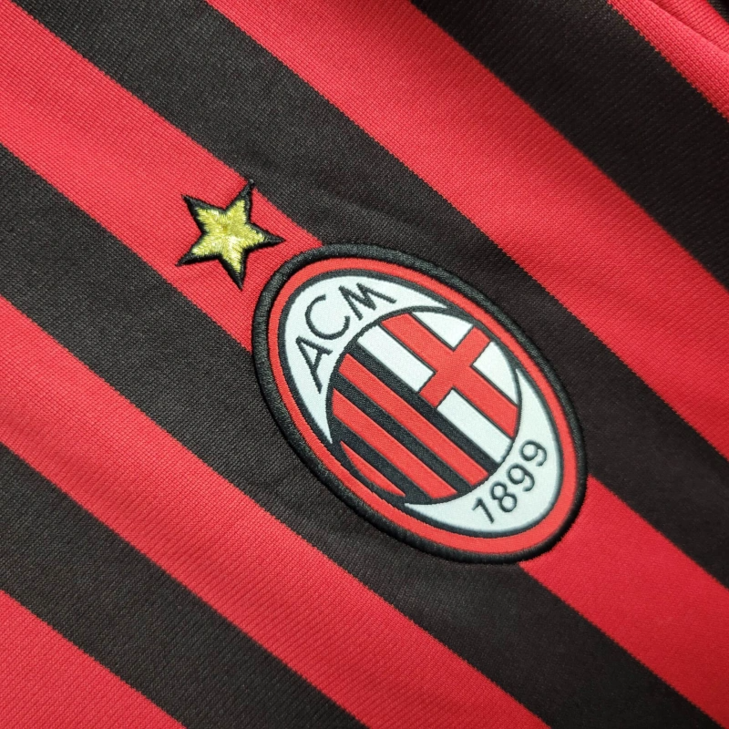 AC Mailand Home Retro Trikot 2011-2012 AC Mailand Home Retro Trikot 2011-2012