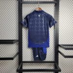 Manchester United Auswärtstrikot Kinder Mini Kit 2024-2025