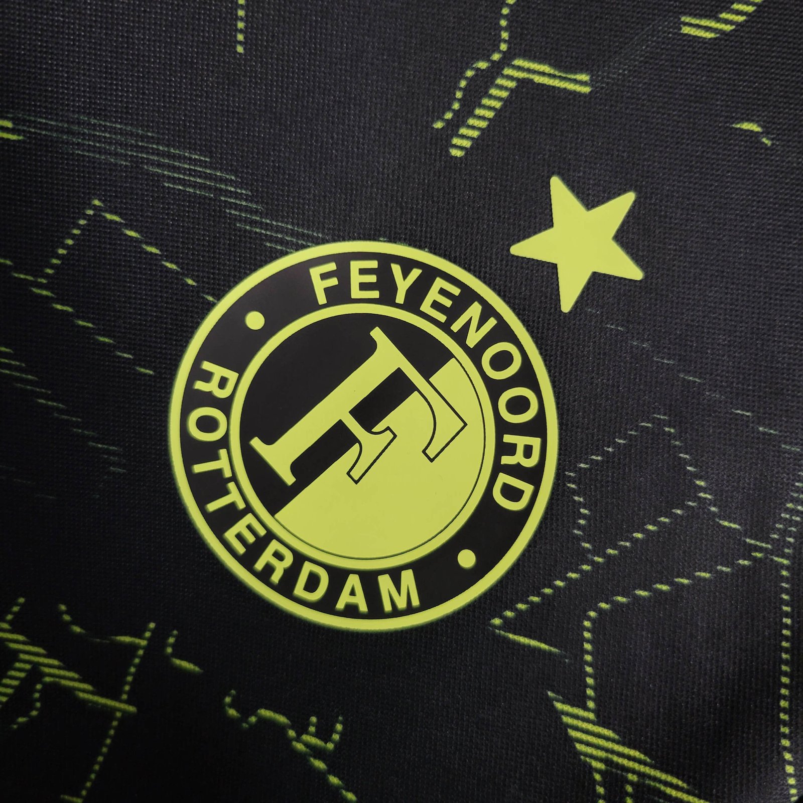 Feyenoord Rotterdam Away Trikot 2023-2024 - Schwarz Feyenoord Rotterdam Away Trikot 2023-2024 - Schwarz