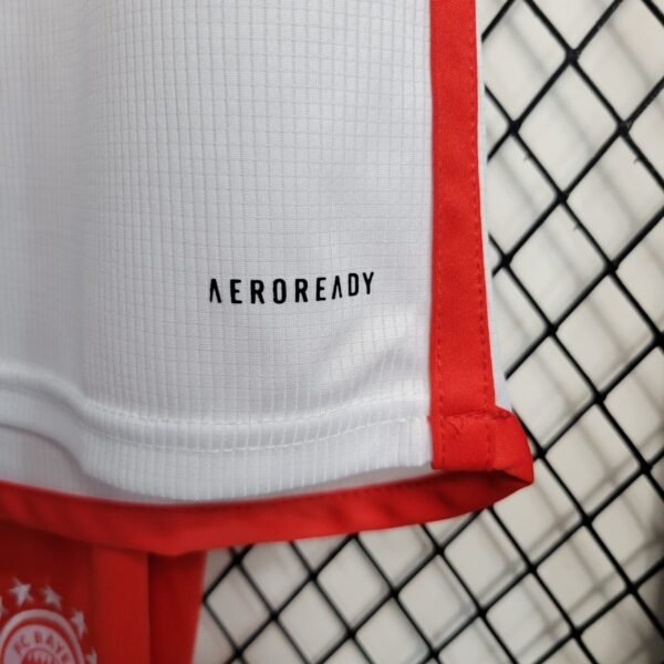 Bayern München Heimtrikot Kinder Minikit 2023-2024