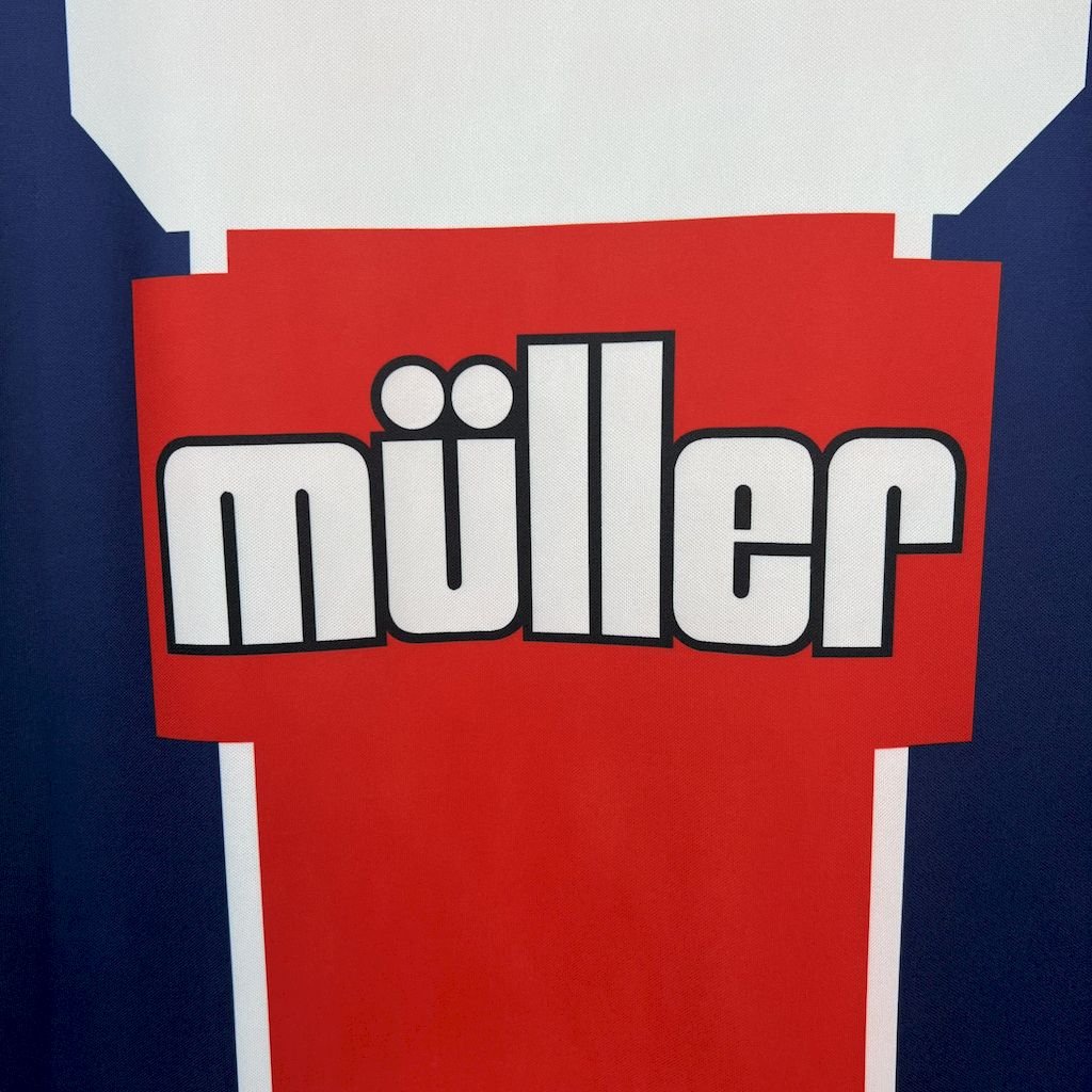 Paris Saint-Germain Retro Home Trikot 1991-1992 Paris Saint-Germain Retro Home Trikot 1991-1992
