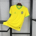 Brasilien X AJ Sondertrikot 2025-2026 - Gelb