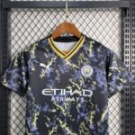 Man City Sondertrikot Kinder Mini Kit 2023-2024
