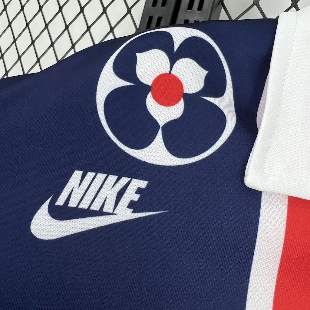 Paris Saint-Germain Retro Home Trikot 1991-1992 Paris Saint-Germain Retro Home Trikot 1991-1992