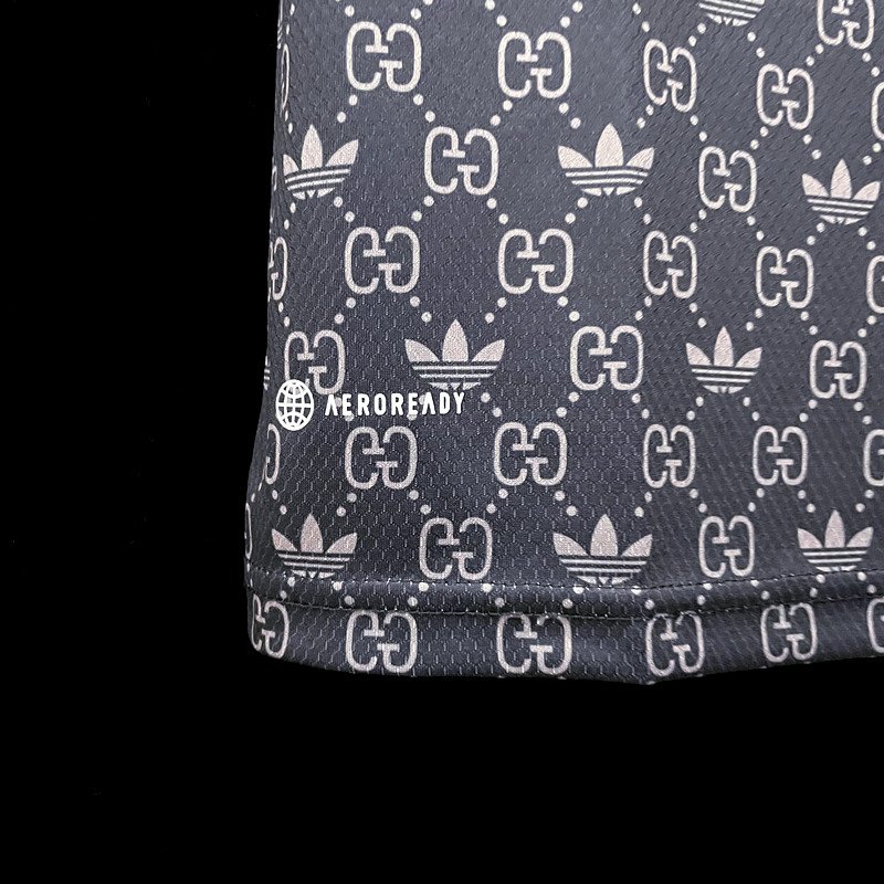 Juventus Joint Edition Sondertrikot 2022-2023 Juventus Joint Edition Sondertrikot 2022-2023