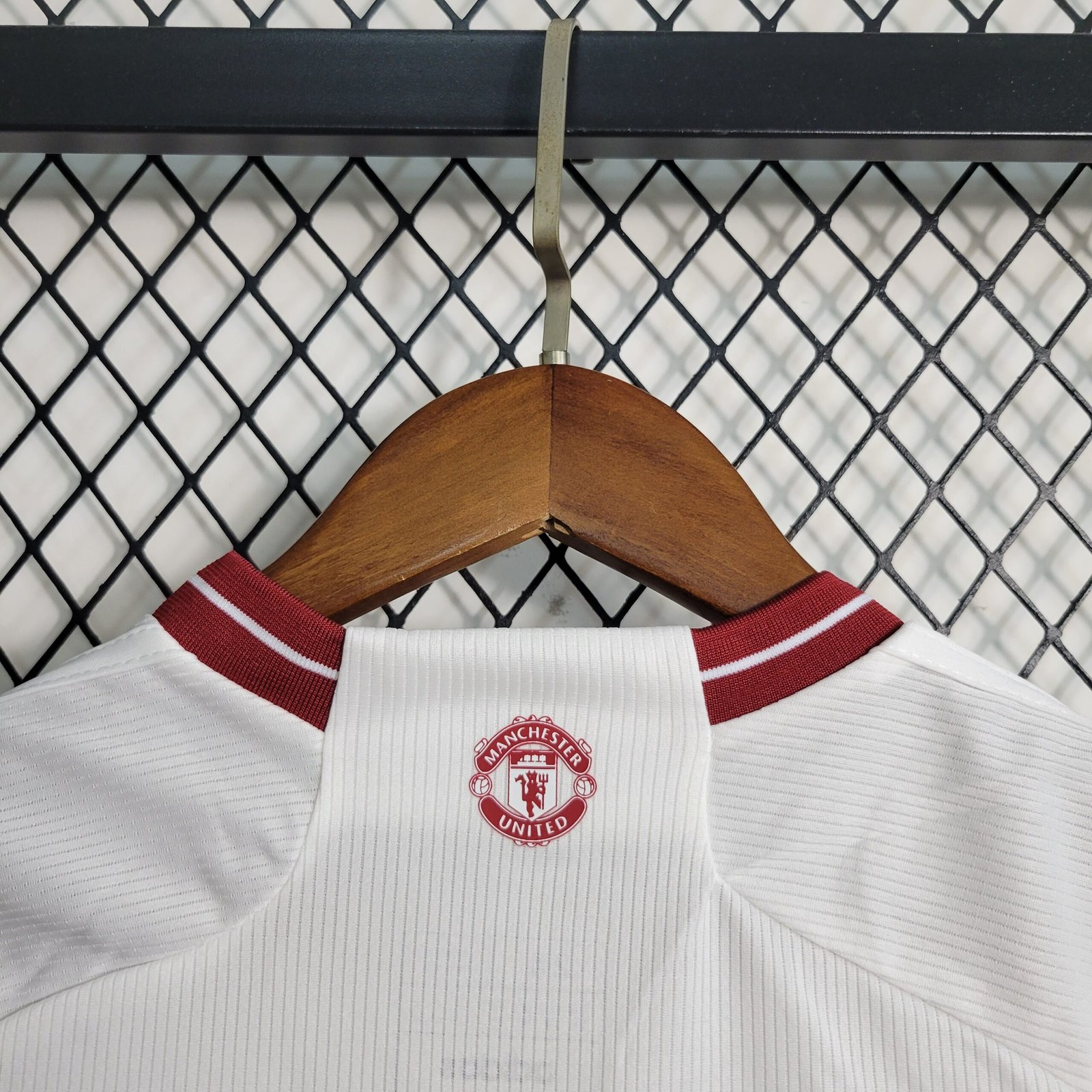Manchester United Cristiano Ronaldo 7 Third Trikot Kinder Mini Kit 2023-2024 Manchester United Cristiano Ronaldo 7 Third Trikot Kinder Mini Kit 2023-2024