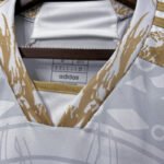 Real Madrid Drache Sonderausgabe Trikot 2023-2024 - Platin