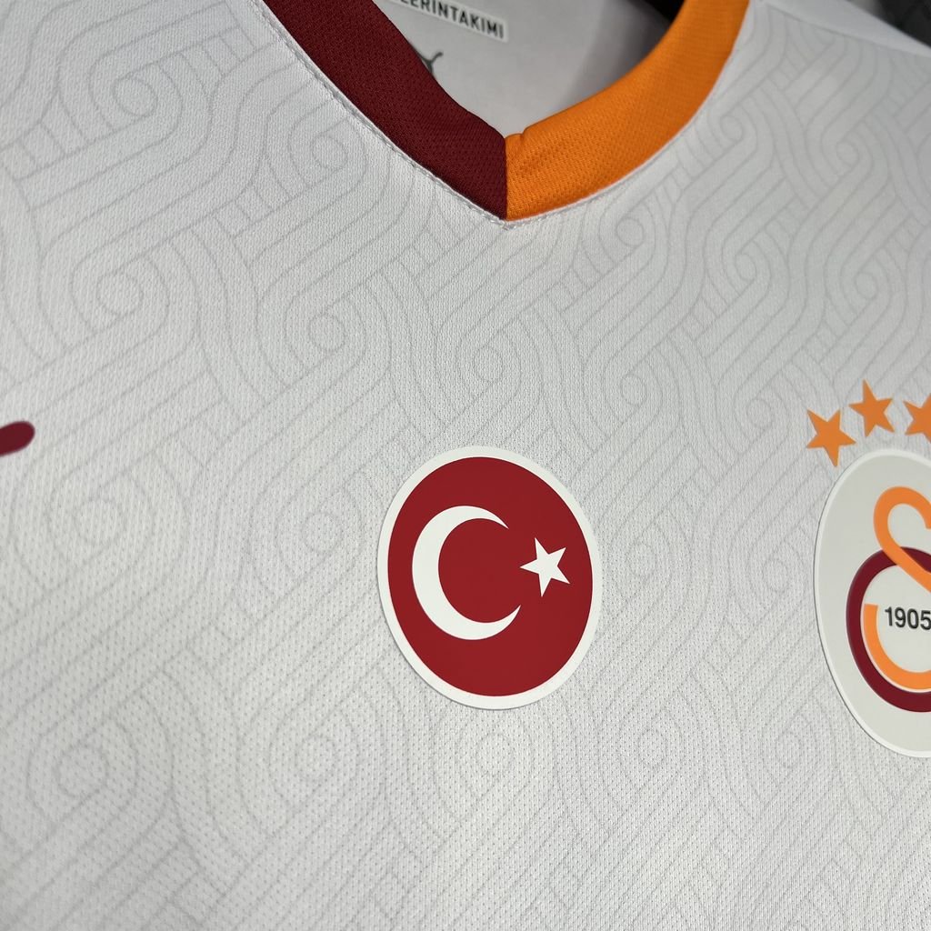 Galatasaray Away Trikot 2024-2025 Galatasaray Away Trikot 2024-2025