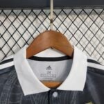 Real Madrid Chinesisch Drache Kinder Sondertrikot Mit Shorts - Schwarz