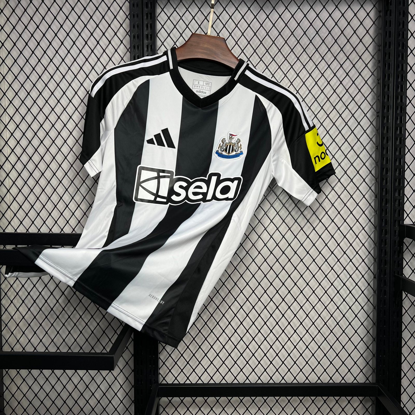Newcastle United Home Trikot 2024-2025 Newcastle United Home Trikot 2024-2025