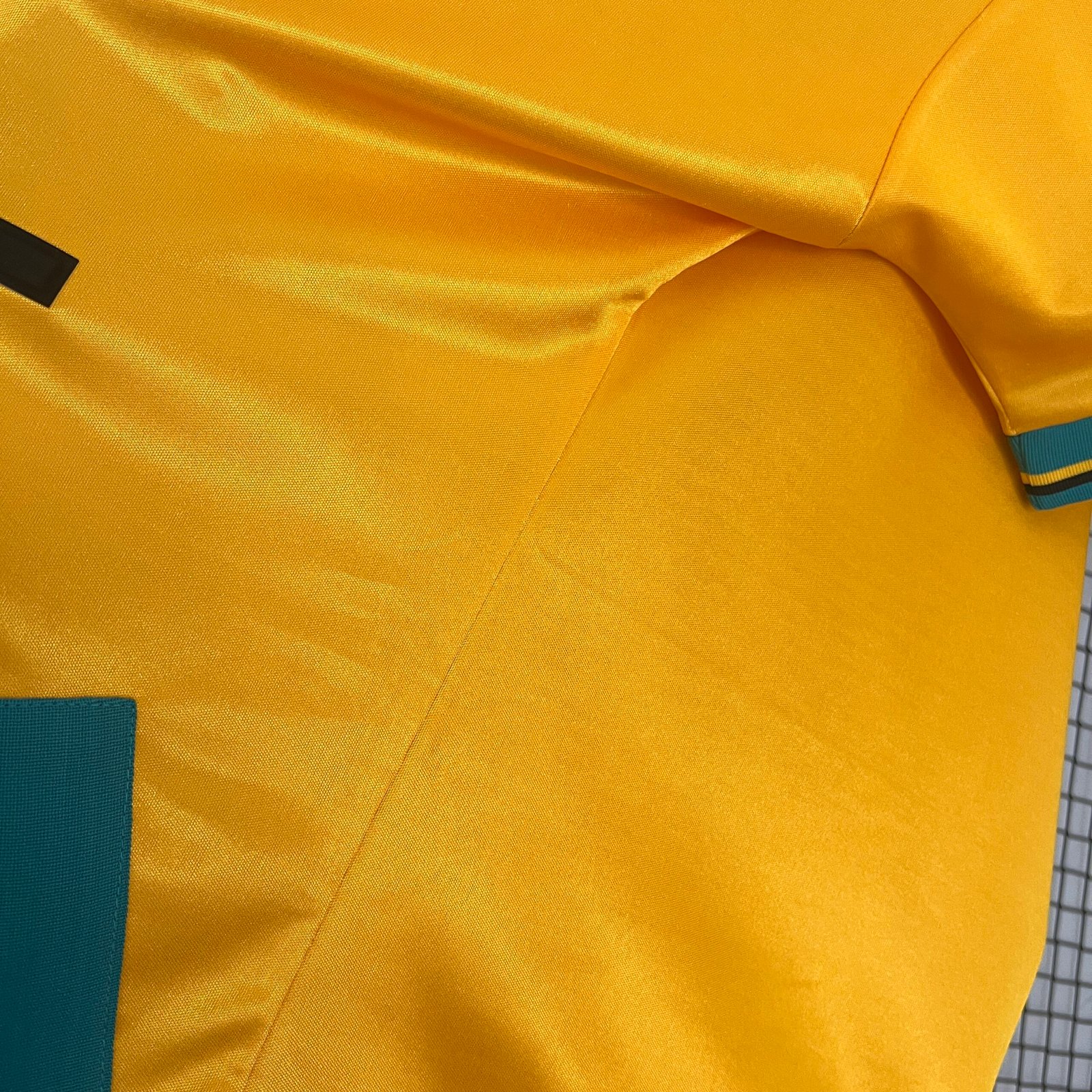 FC Bayern München Away Retro Trikot 1993-1995 - Gelb FC Bayern München Away Retro Trikot 1993-1995 - Gelb