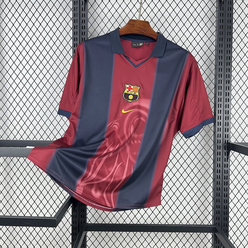 FC Barcelona X Travis Scott Skeleton Retro Home Trikot 2000-2001 FC Barcelona X Travis Scott Skeleton Retro Home Trikot 2000-2001