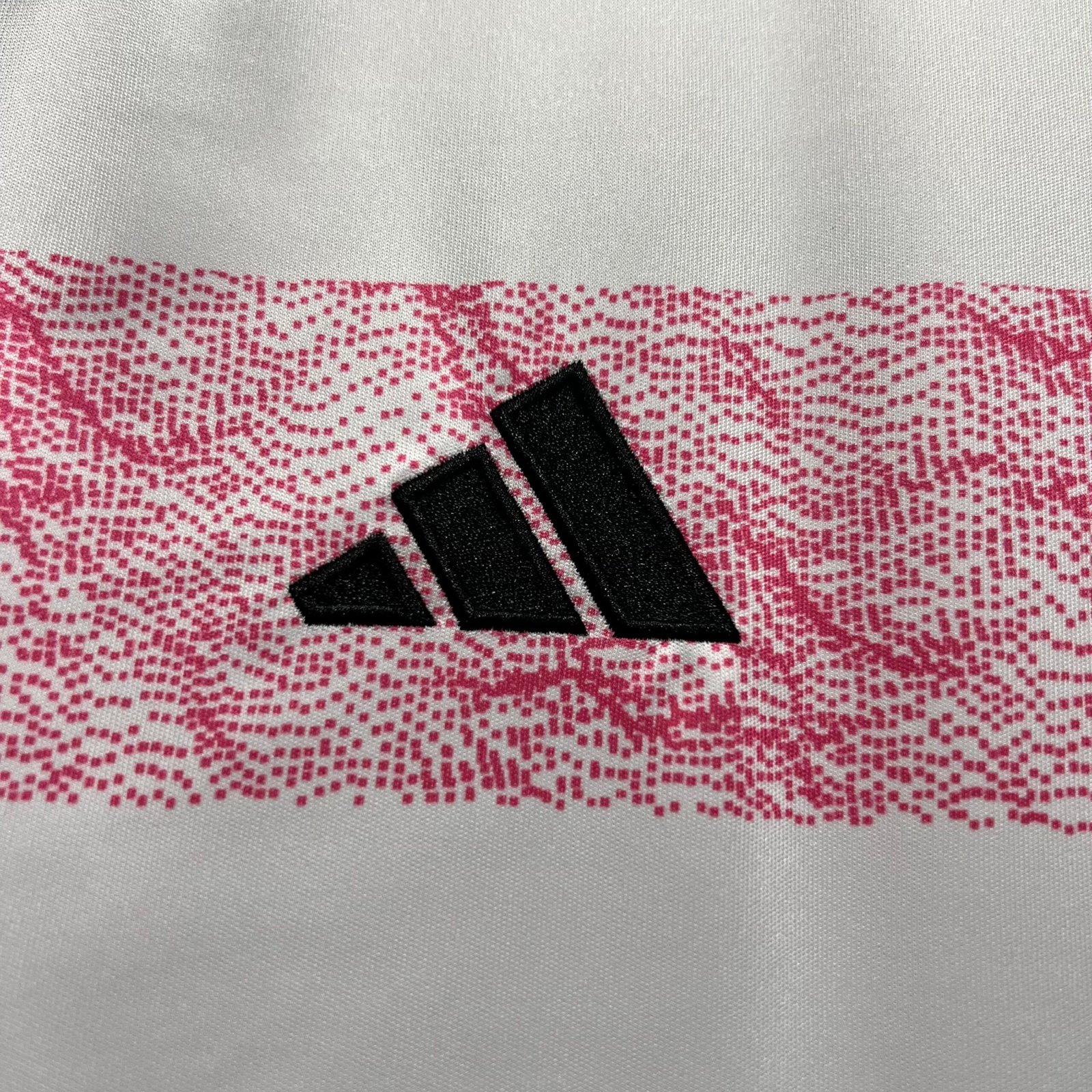 Juventus Cristiano Ronaldo 7 Away Trikot 2023-2024 Juventus Cristiano Ronaldo 7 Away Trikot 2023-2024