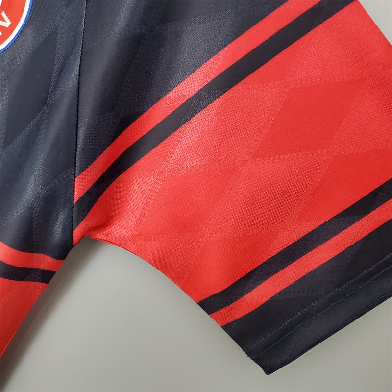 FC Bayern München Retro Trikot Home 1997-1999 FC Bayern München Retro Trikot Home 1997-1999