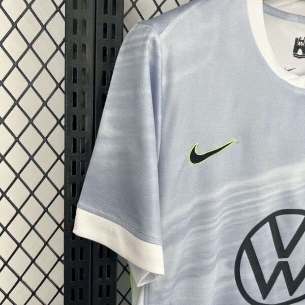 VFL Wolfsburg Away Trikot 2025-2026