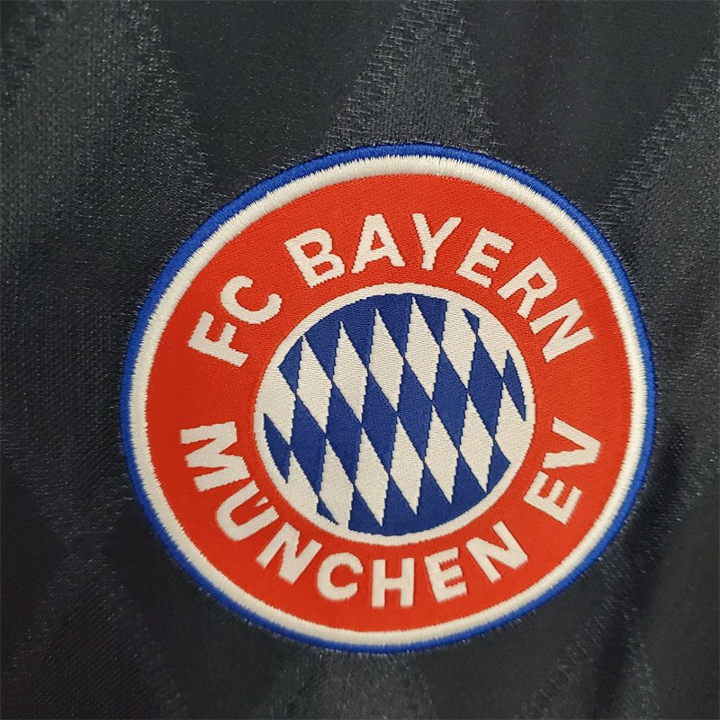 FC Bayern München Retro Trikot Home 1997-1999 FC Bayern München Retro Trikot Home 1997-1999