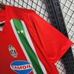Juventus Away Retro Trikot 2005-2006 - Rot