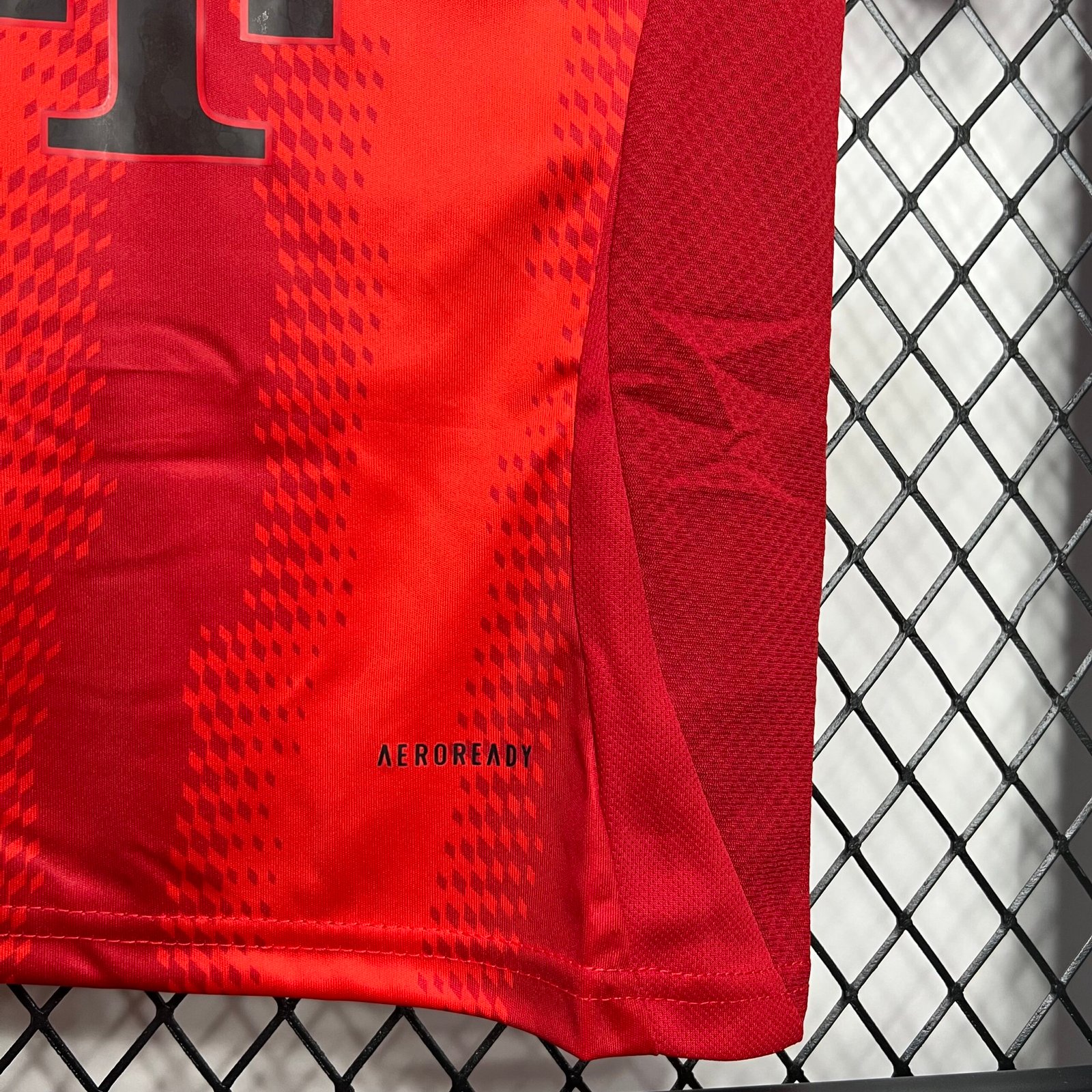 Bayern München Heimtrikot Kinder Minikit 2024-2025 Bayern München Heimtrikot Kinder Minikit 2024-2025