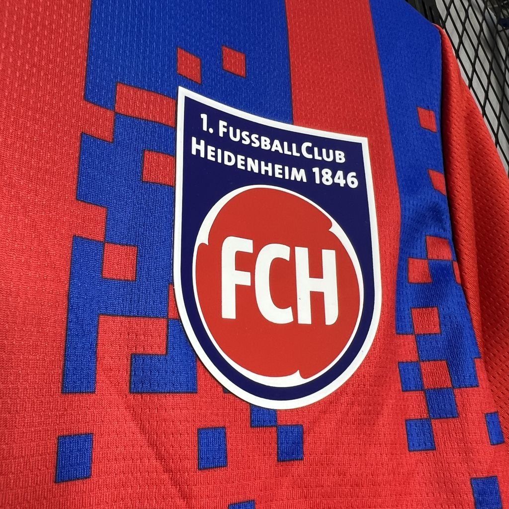 FC Heidenheim Home Trikot 2024-2025 - Rot FC Heidenheim Home Trikot 2024-2025 - Rot