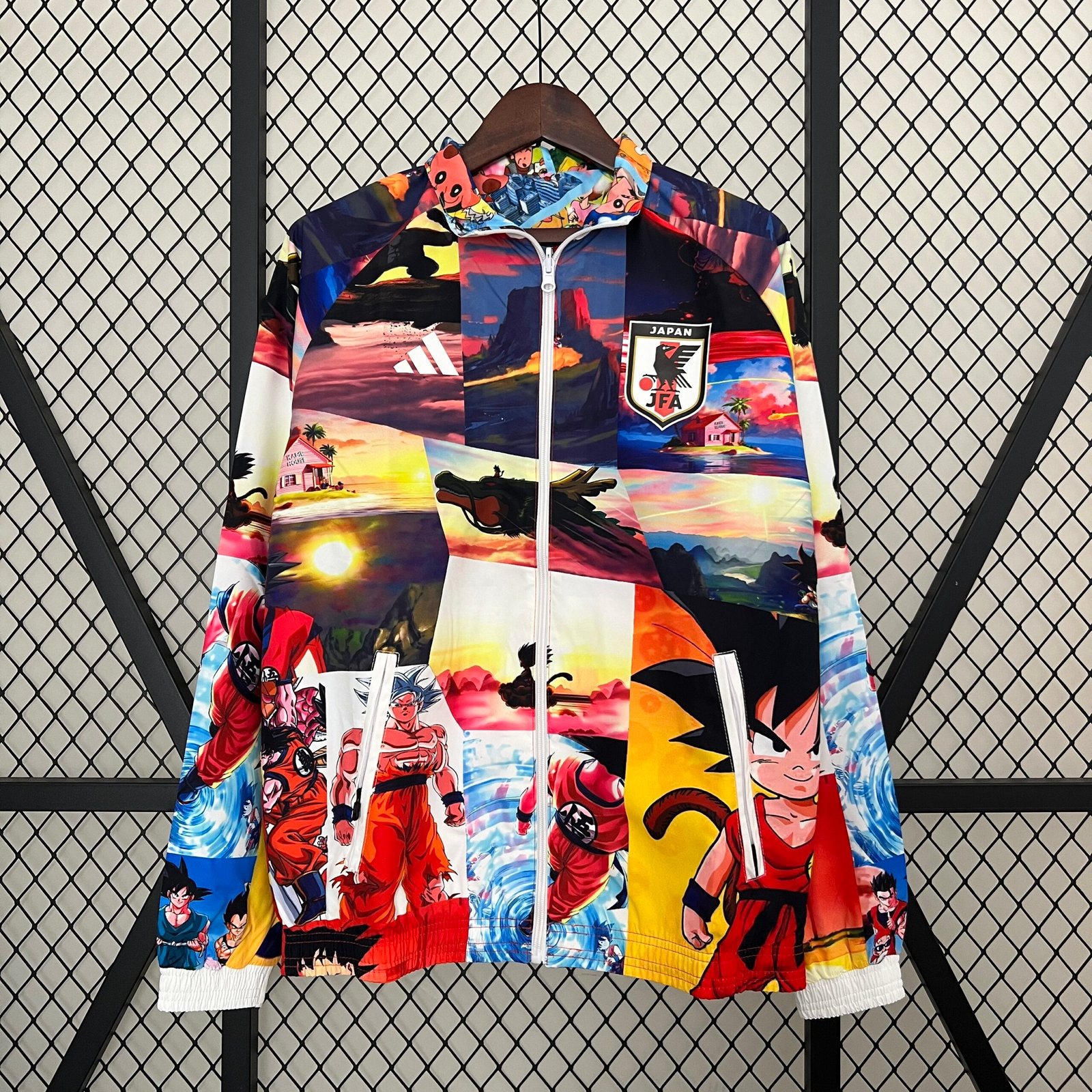 Japan Beidseitig Verwendbar Anthem Jacke 2023-2024 - Dragon Ball & Crayon Shin-chan