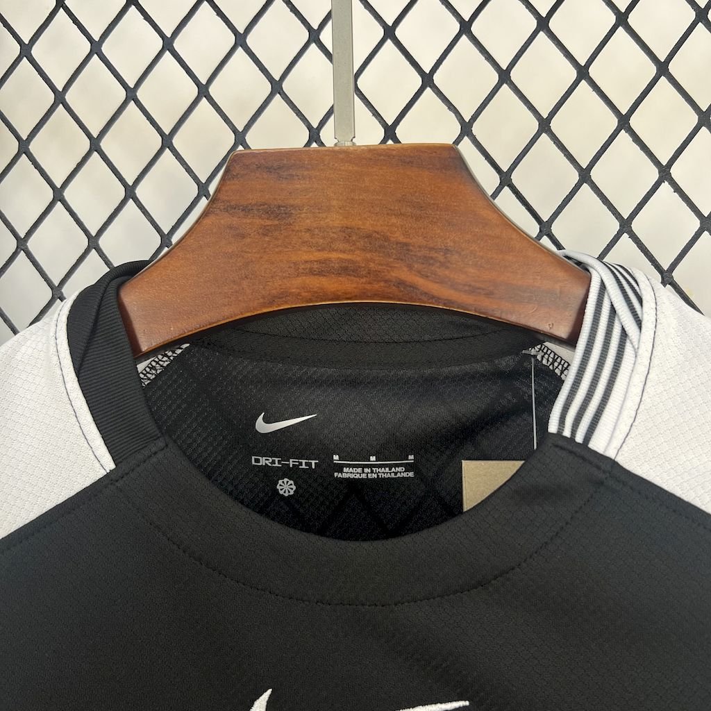 Corinthian Away Trikot 2025-2026 Corinthian Away Trikot 2025-2026