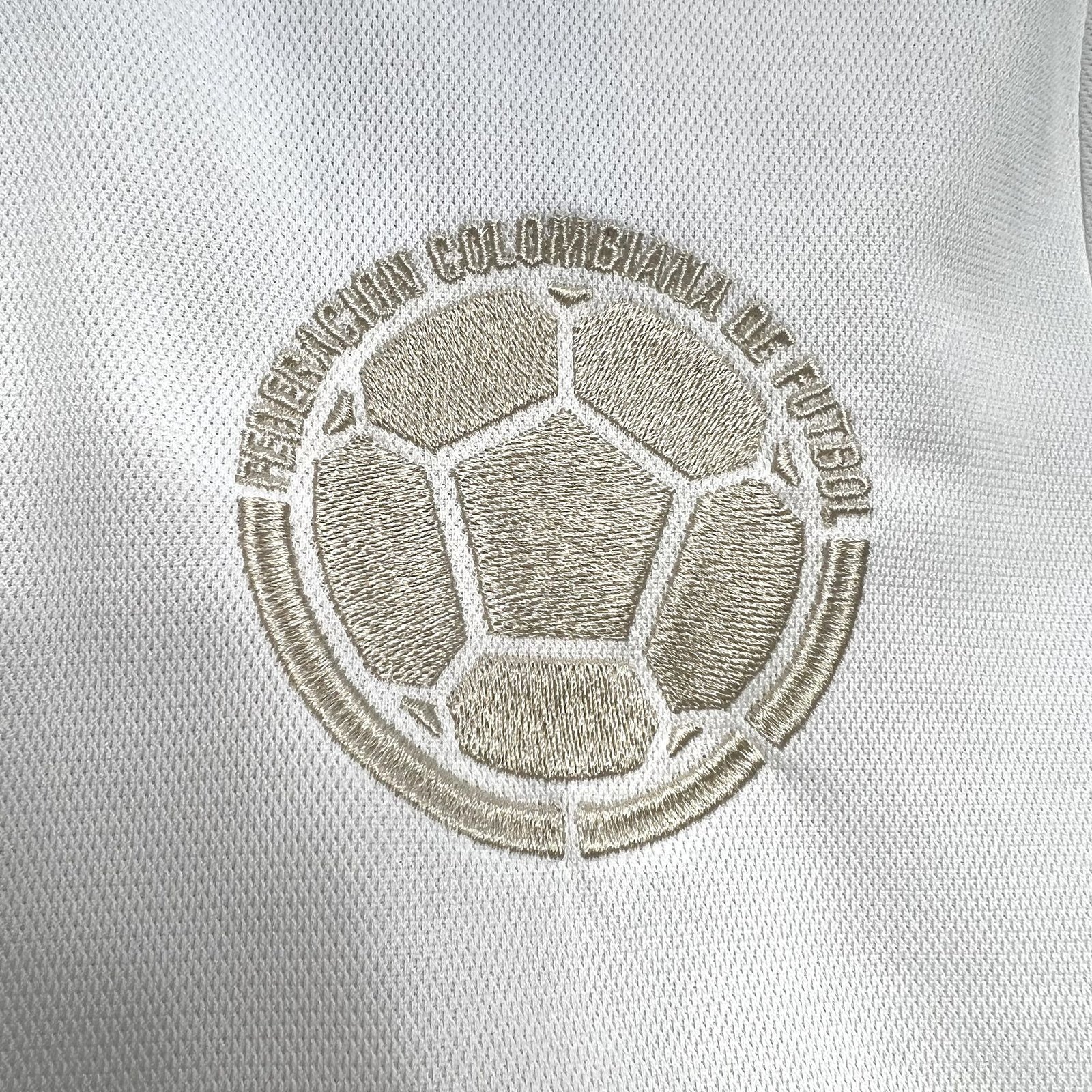 Kolumbien 100-jähriges Jubiläum Sondertrikot 2024-2025 - Weiß Kolumbien 100-jähriges Jubiläum Sondertrikot 2024-2025 - Weiß