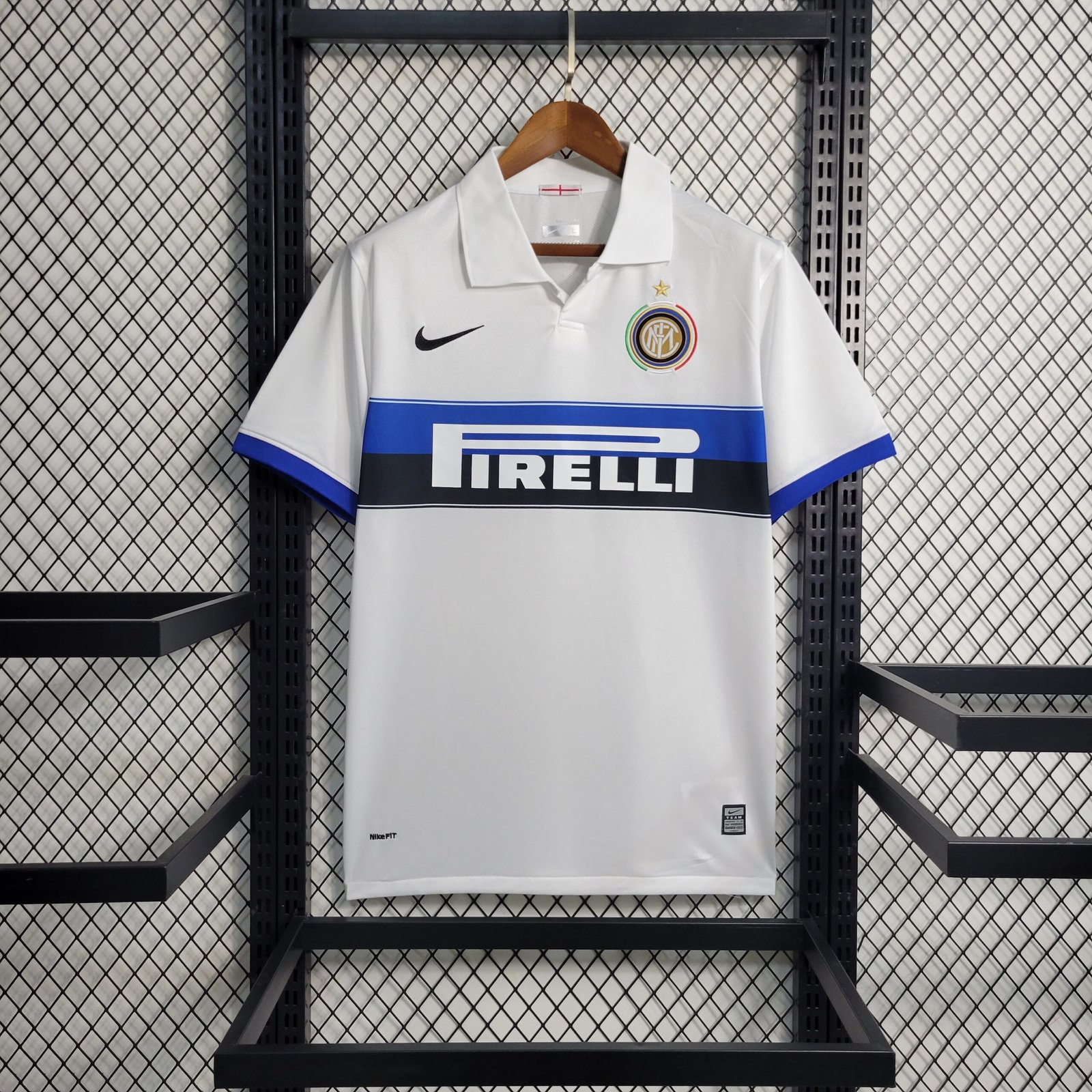 Inter Mailand Retro Away Trikot 2009-2010 Inter Mailand Retro Away Trikot 2009-2010
