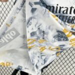 Real Madrid Glory Graffiti Sondertrikot 2025-2026